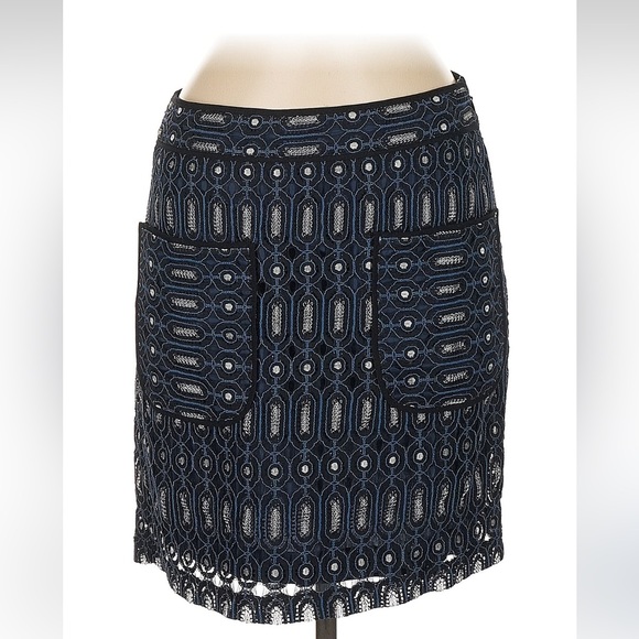 Loft Elegant Black and White Patterned Skirt size 6 - Picture 1 of 5